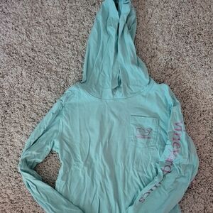 Girls Vineyard Vines long sleeved hooded shirt.